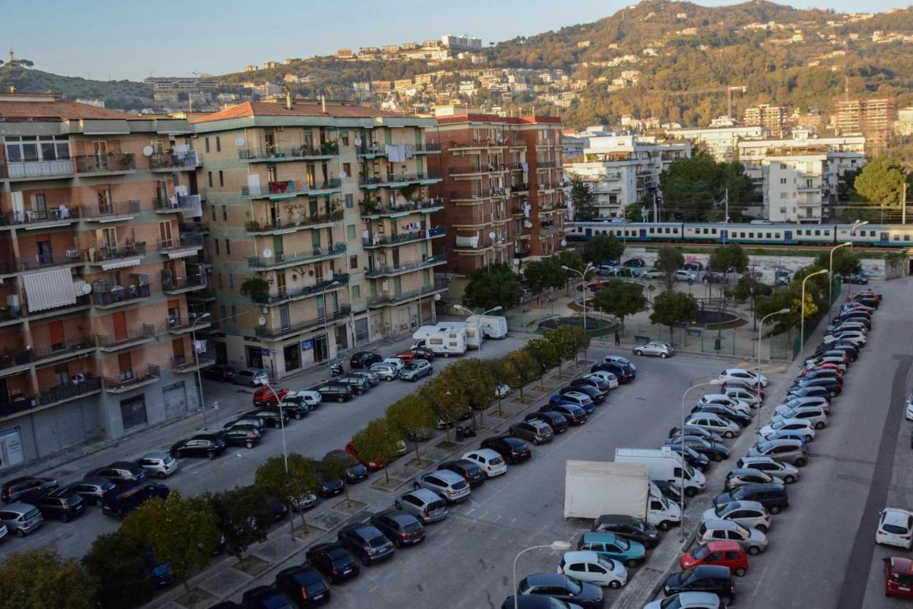 Residenza Margherita - Centralissima Apartment Salerno Exterior foto